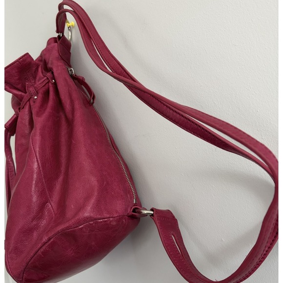 HOBO The Original Magenta Bucket Bag Backpack Leather Handbag-see descriptions - Picture 3 of 12